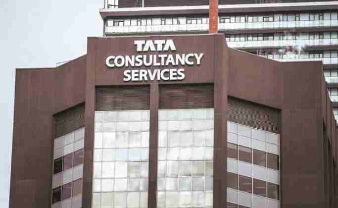 Why TCS has the lowest Attrition Rate among IT giants?