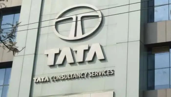 TCS Announces 4-8% Salary Hike for FY25, Lowest in Last 4 Years