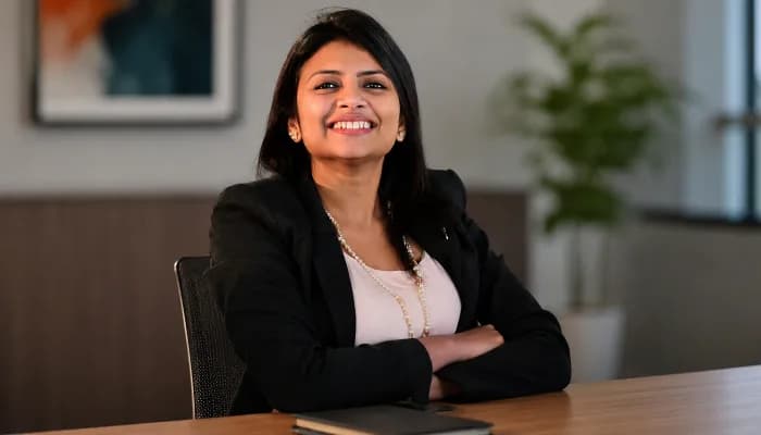 Employee Recognition Trends Redefining the Future of Work