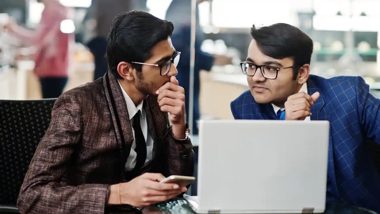 Job Titles vs Pay: Indian Professionals See a Growing Gap- Indeed
