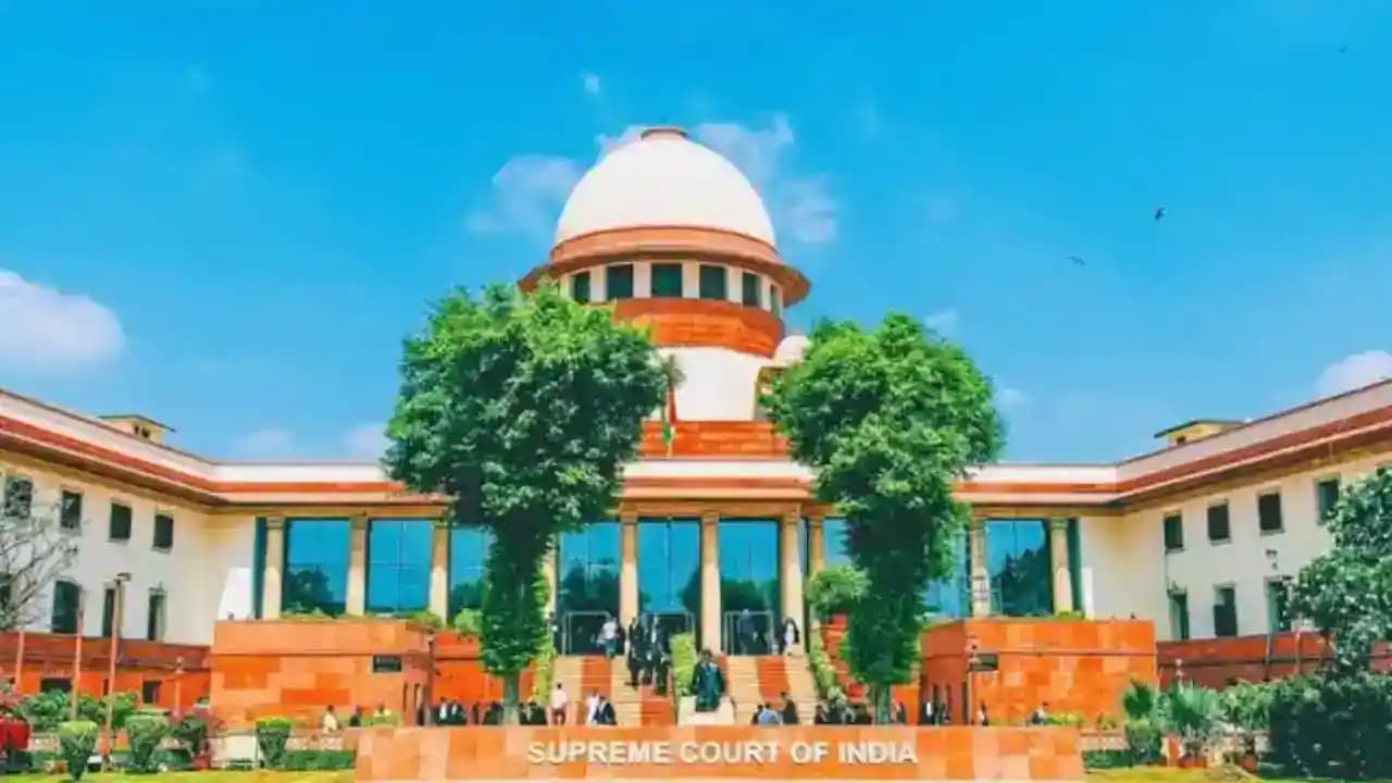 Supreme Court Asks Centre to Examine Alleged Misuse of EPFO and Tax Data