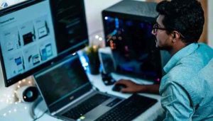 76% workforce urge employers to ‘Consider Moonlighting ethical’