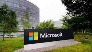 Microsoft to offer AI, Cloud Skills for 200,000 people Malaysia