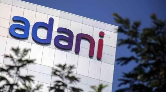 Adani Green Energy CEO Amit Singh to Transition to Global Role