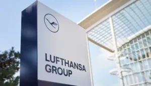 Lufthansa to Cut 4,000 Administrative Jobs by 2030