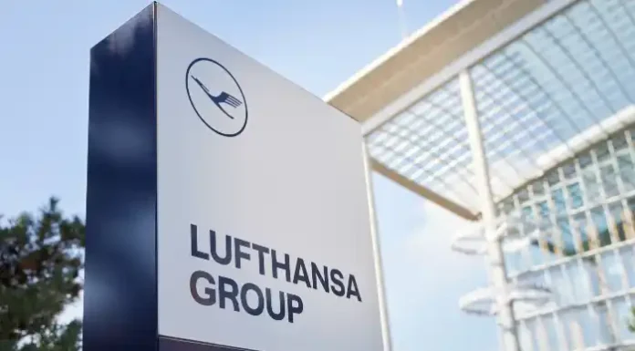 Lufthansa to Cut 4,000 Administrative Jobs by 2030
