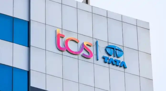 TCS Implements 4.5–7% Salary Hikes for 80% of Workforce
