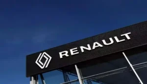 Renault Considers 3,000 Job Cuts in Global Restructuring